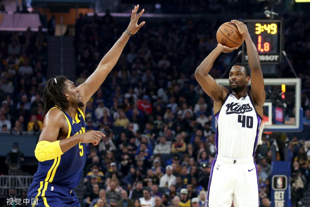 们在空中控 们在空中控